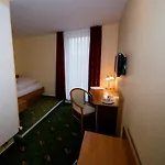Garni Zur Alten Post Hotel 3*