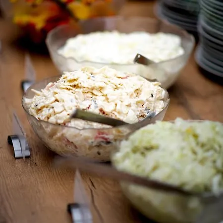 Hotel Garni Zur Alten Post 3*