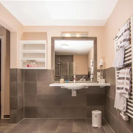 Hotel Garni Zur Alten Post Lembruch