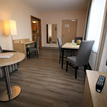 Garni Zur Alten Post Hotel 3*